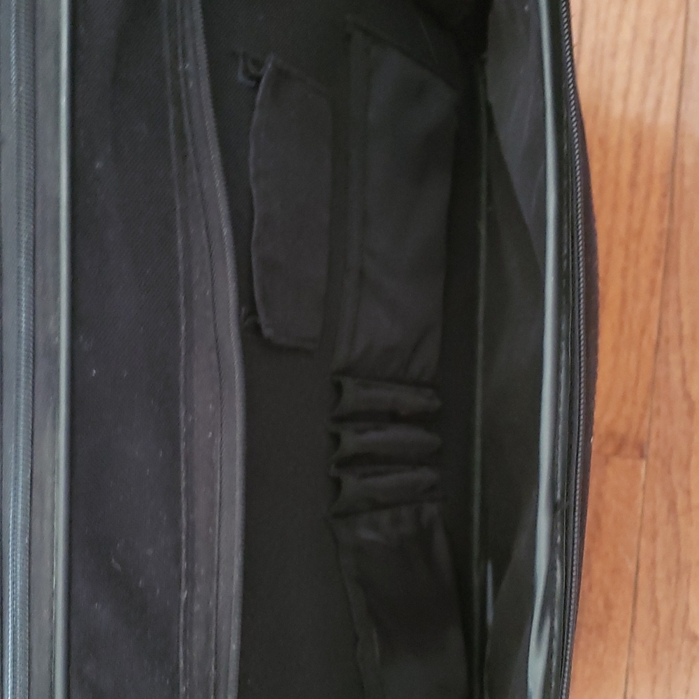 Computer luggage 🧳 - Picture 2 of 4
